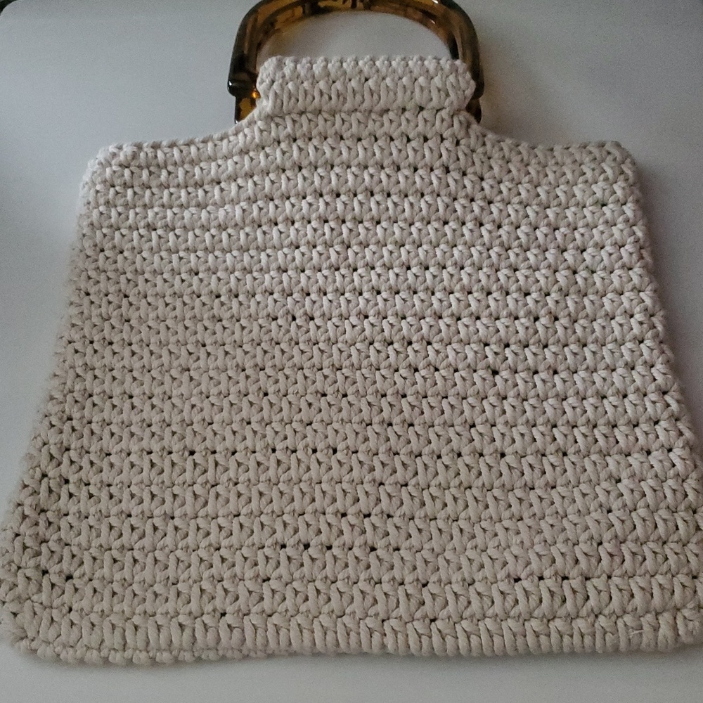 Aerie Crochet Handbag Tortoise Shell Handles Ivory Bag Summer BoHo - Picture 2 of 11